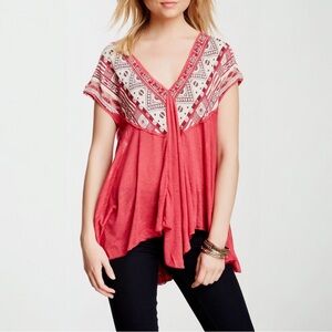 FREE PEOPLE We are Golden Tee Boho Sleeveless Raw Edges Red Aztec Print Size XS